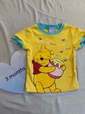 Disney - Winnie the Pooh Yellow and Blue Short sleeve baby Tee